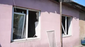 Пошкоджені приватні будинки, авто та нежитлові будівлі внаслідок удару КАБами по Запоріжжю