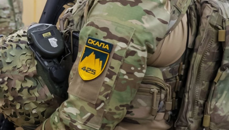 Український прапор, піднятий у Костянтинівці після зачистки