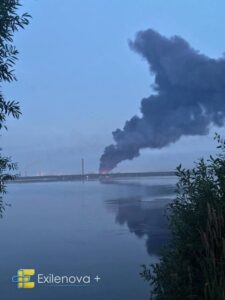 Стовп диму над районом ТЕЦ у Липецьку після серії вибухів