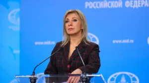 Захарова в ТАСС: нові постачання зброї Україні підривають довіру між РФ, США і Туреччиною