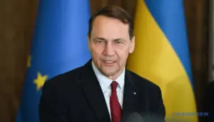 Сікорський назвав створення «Європейського легіону» відповіддю на потребу ЄС у військовій інтеграції