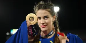 Ярослава Магучіх із золотою медаллю чемпіонату Європи-2026 зі стрибків у висоту