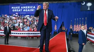 Трамп 14 і 18 серпня готував заяву, а 21 серпня озвучив її на мітингу