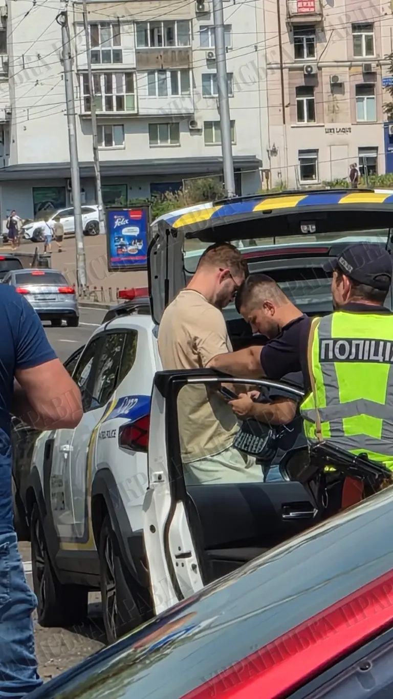 Опубліковані цифри ДТП 17 серпня у Києві: вік водіїв, марки BMW і вирок 2022 року