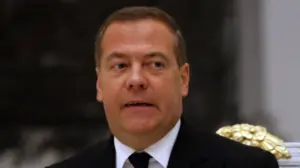Медведєв з Північно-Заходу РФ поставив під сумнів статтю 5 та пригрозив Литві