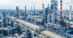 Ільський НПЗ у Краснодарському краї РФ після удару БпЛА FP-1