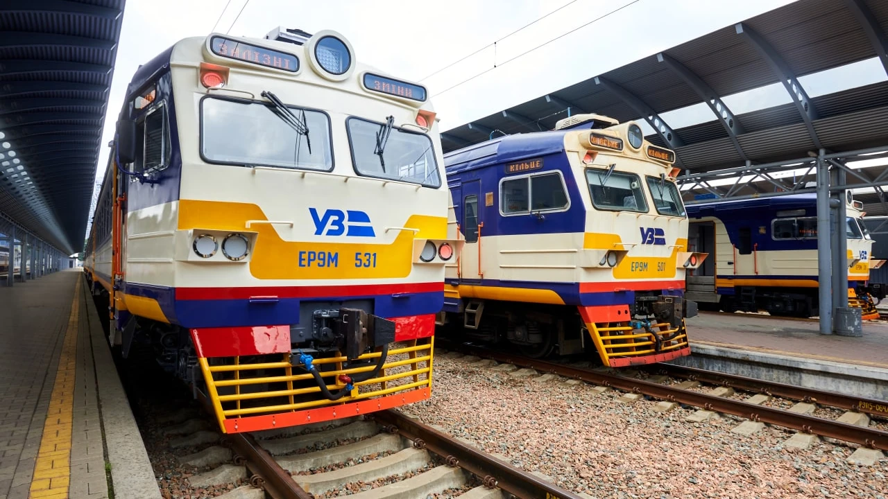 Потяг Kyiv City Express на станції у Києві